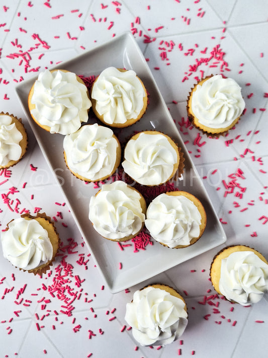 Semi-Exclusive - Buttermilk Vanilla Cupcakes on Rhombus